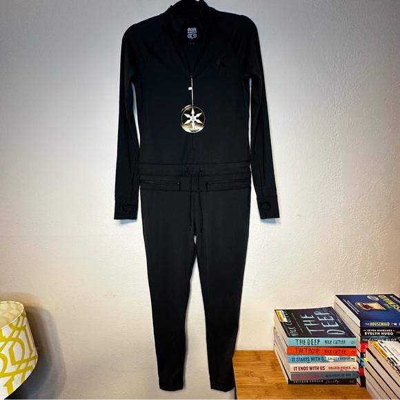 AIR BLASTER black hoodless Ninja Suit one piece outdoor baselayer S NEW - Picture 3 of 9